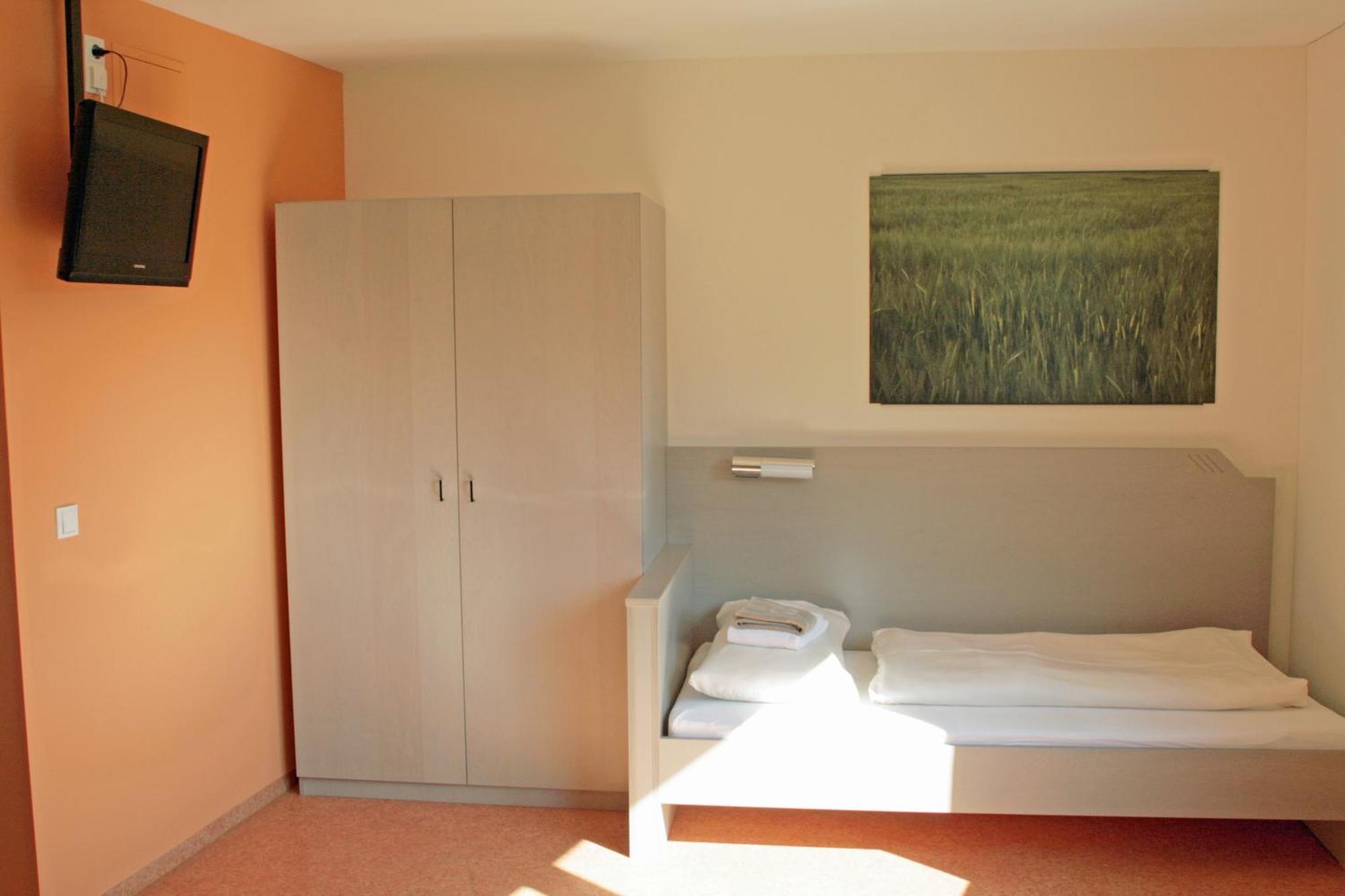 Motel Arbotel 24H Self Check-In Friesach  Екстериор снимка