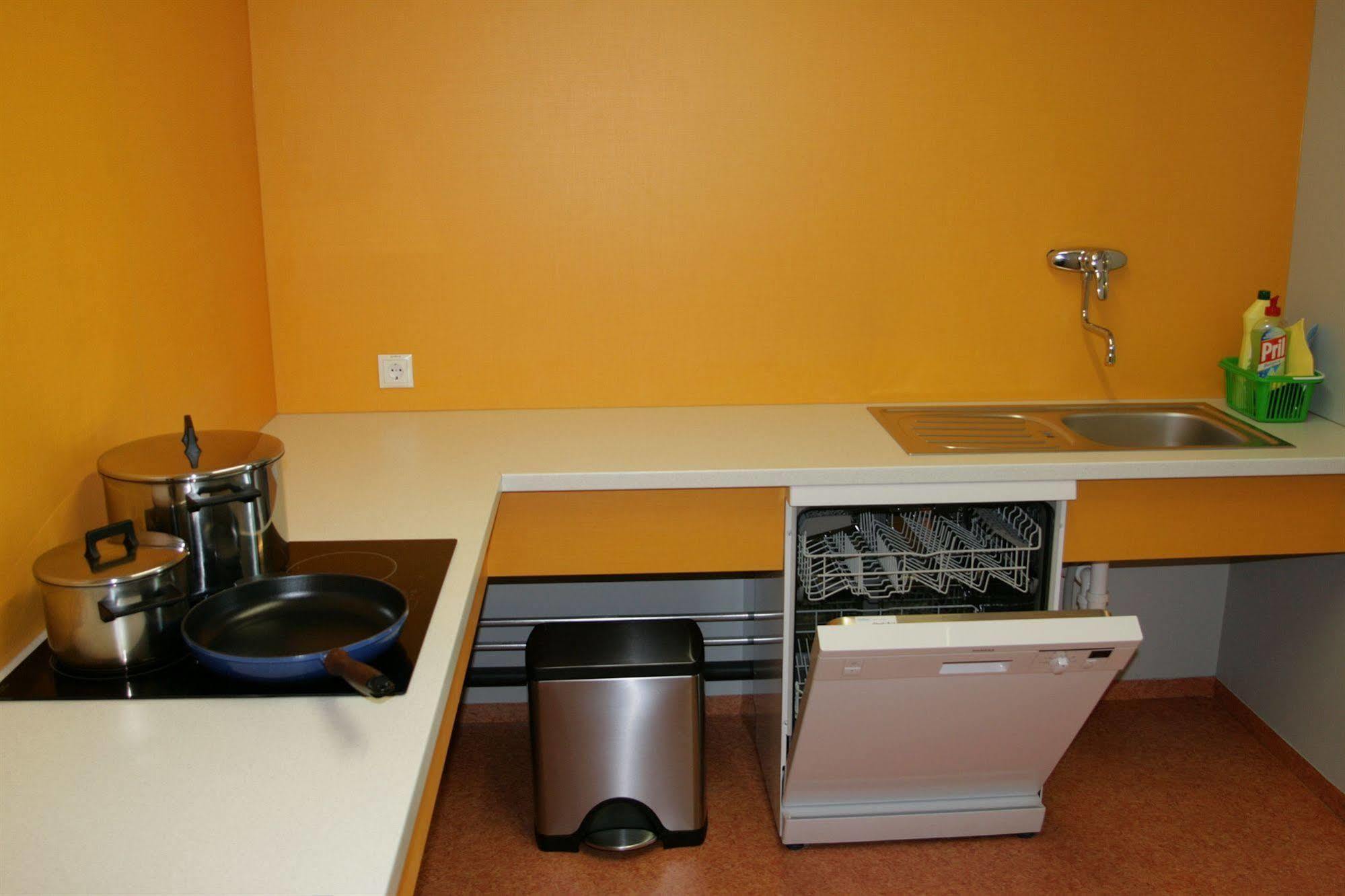 Motel Arbotel 24H Self Check-In Friesach  Екстериор снимка